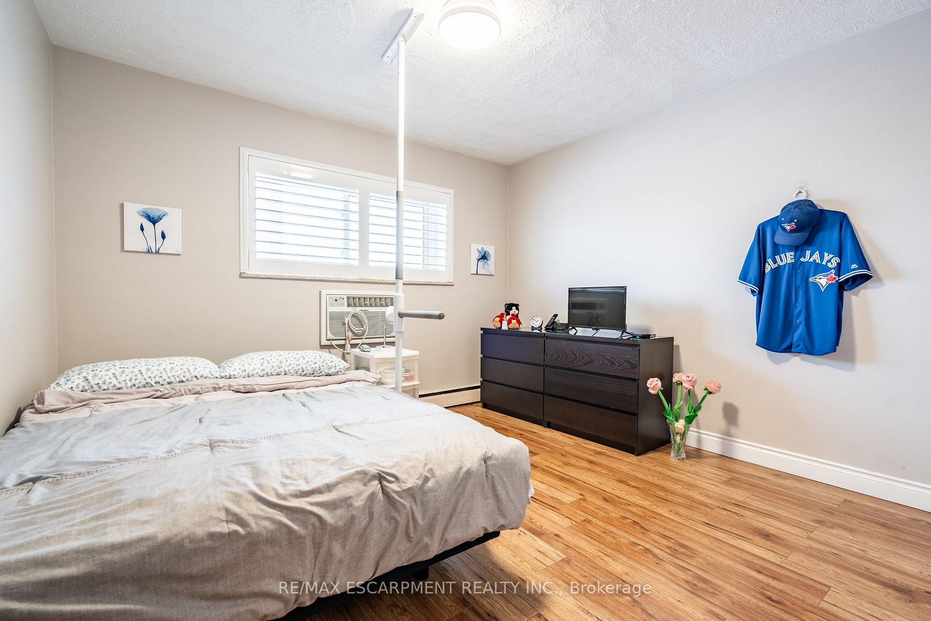 Photo 21 of Unit 304, 10 Woodman Drive S, Hamilton, Greenford — HOMEH