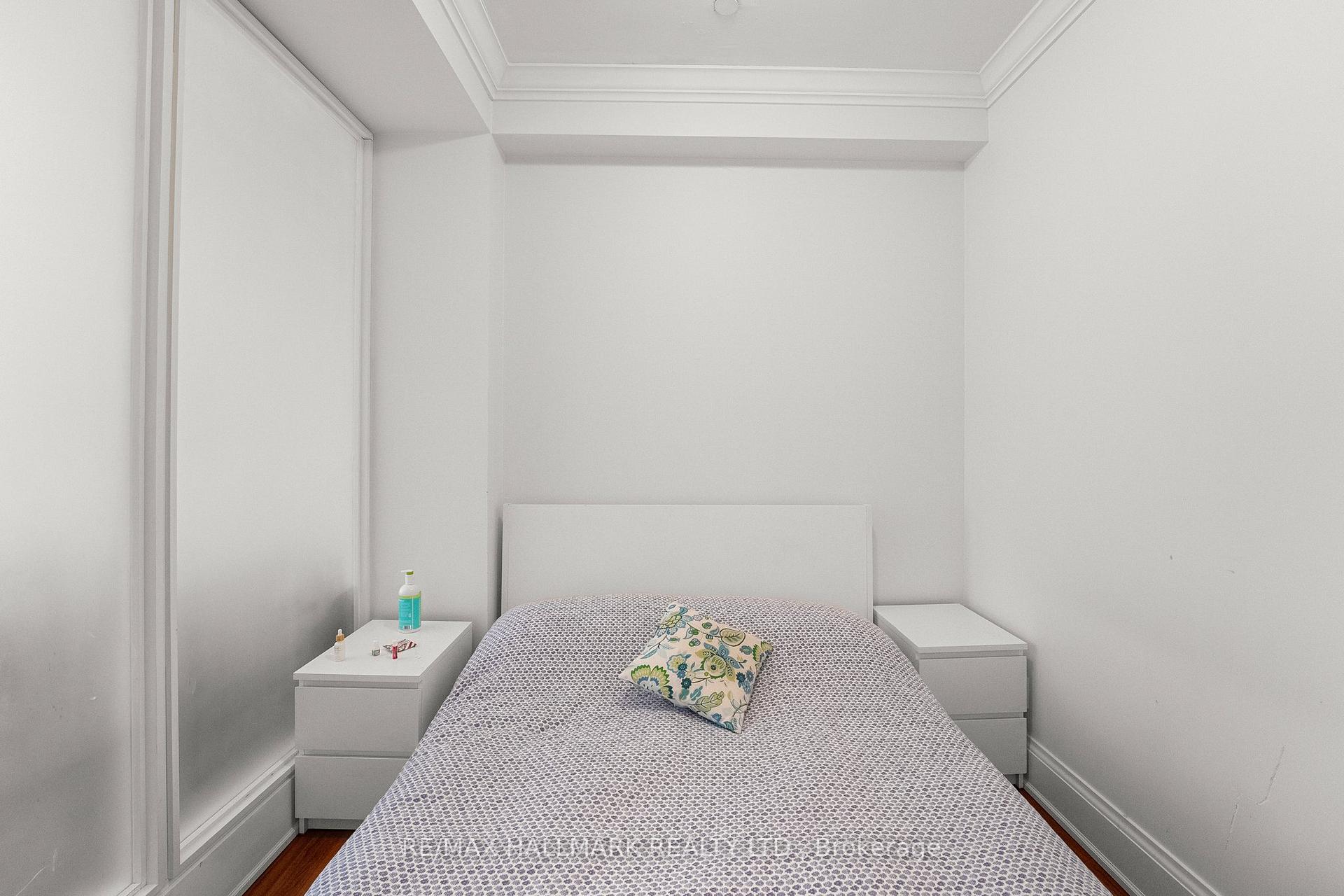 Photo 25 of 2151 Danforth Avenue, Toronto, East End-Danforth — HOMEH