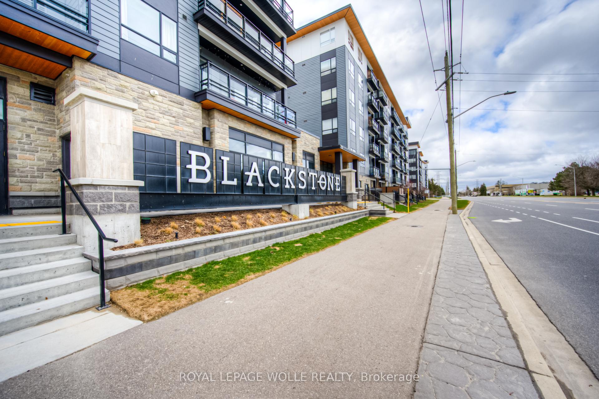 Front of Unit 309, 247 Northfield Drive E