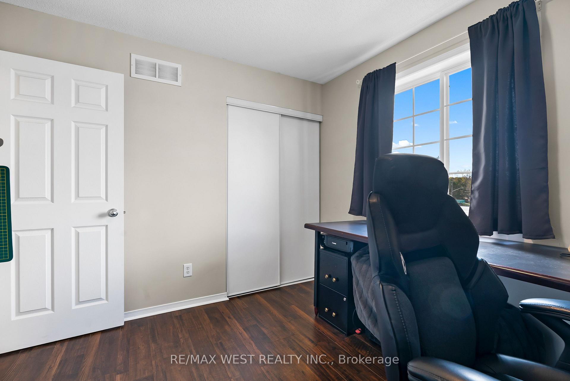 Photo 16 of Unit #15, 950 Highland Road W, Kitchener — HOMEH