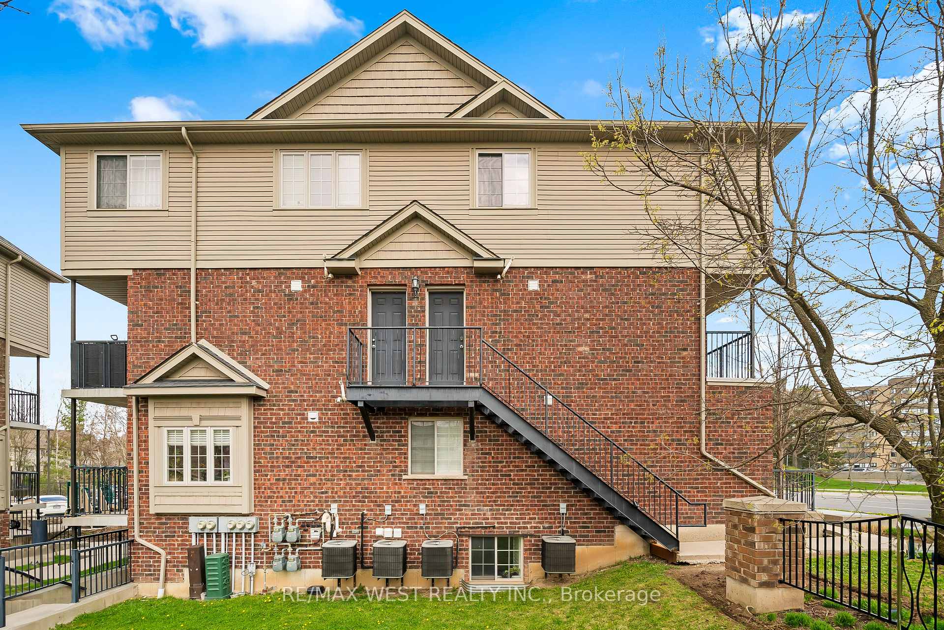 Photo 32 of Unit #15, 950 Highland Road W, Kitchener — HOMEH