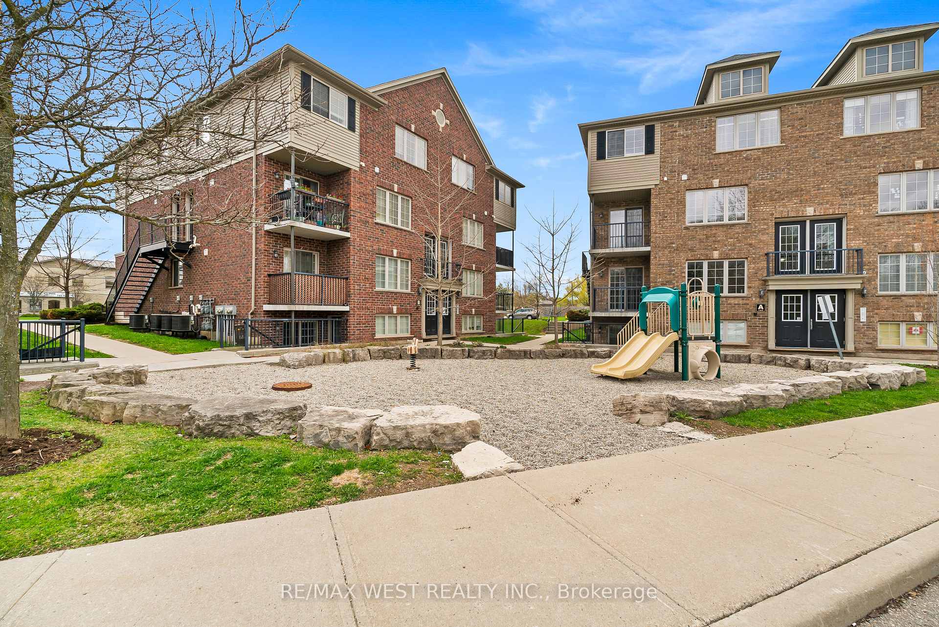 Photo 34 of Unit #15, 950 Highland Road W, Kitchener — HOMEH
