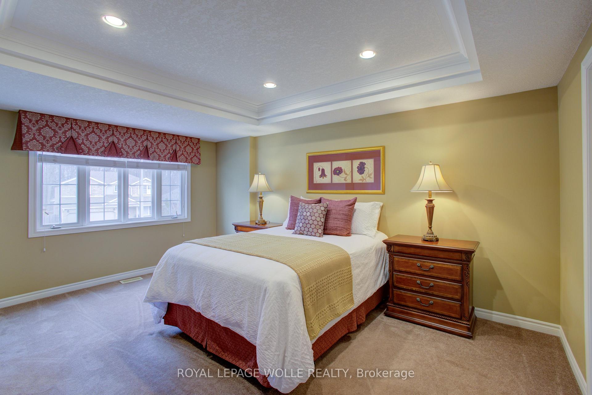 Photo 29 of 521 Starboard Crescent, Waterloo — HOMEH