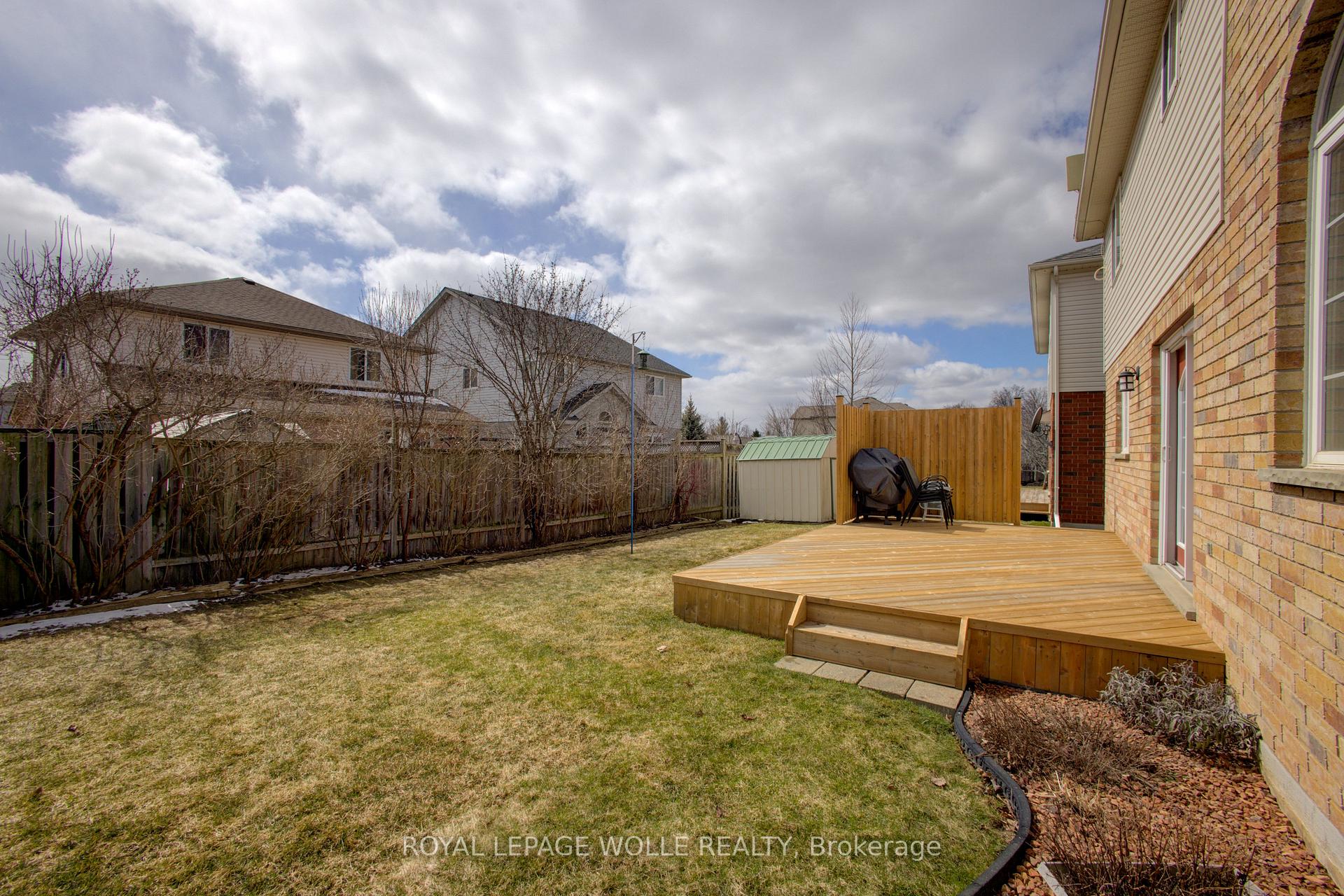 Photo 40 of 521 Starboard Crescent, Waterloo — HOMEH