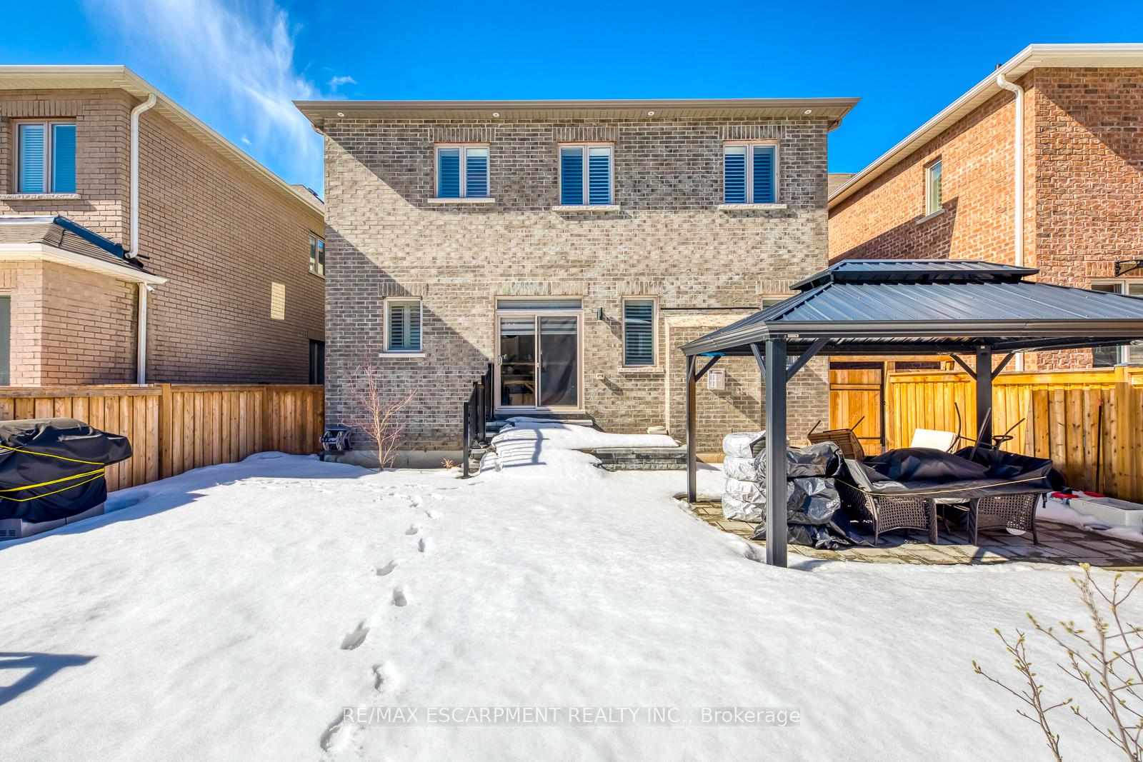 Photo 43 of 258 Humphrey Street, Hamilton, Waterdown — HOMEH