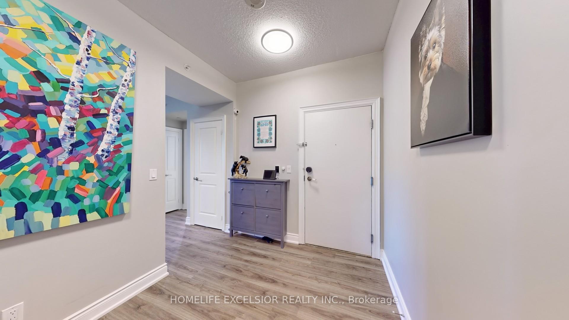 Photo 5 of Unit 707, 38 Cedarland Drive, Markham, Unionville — HOMEH