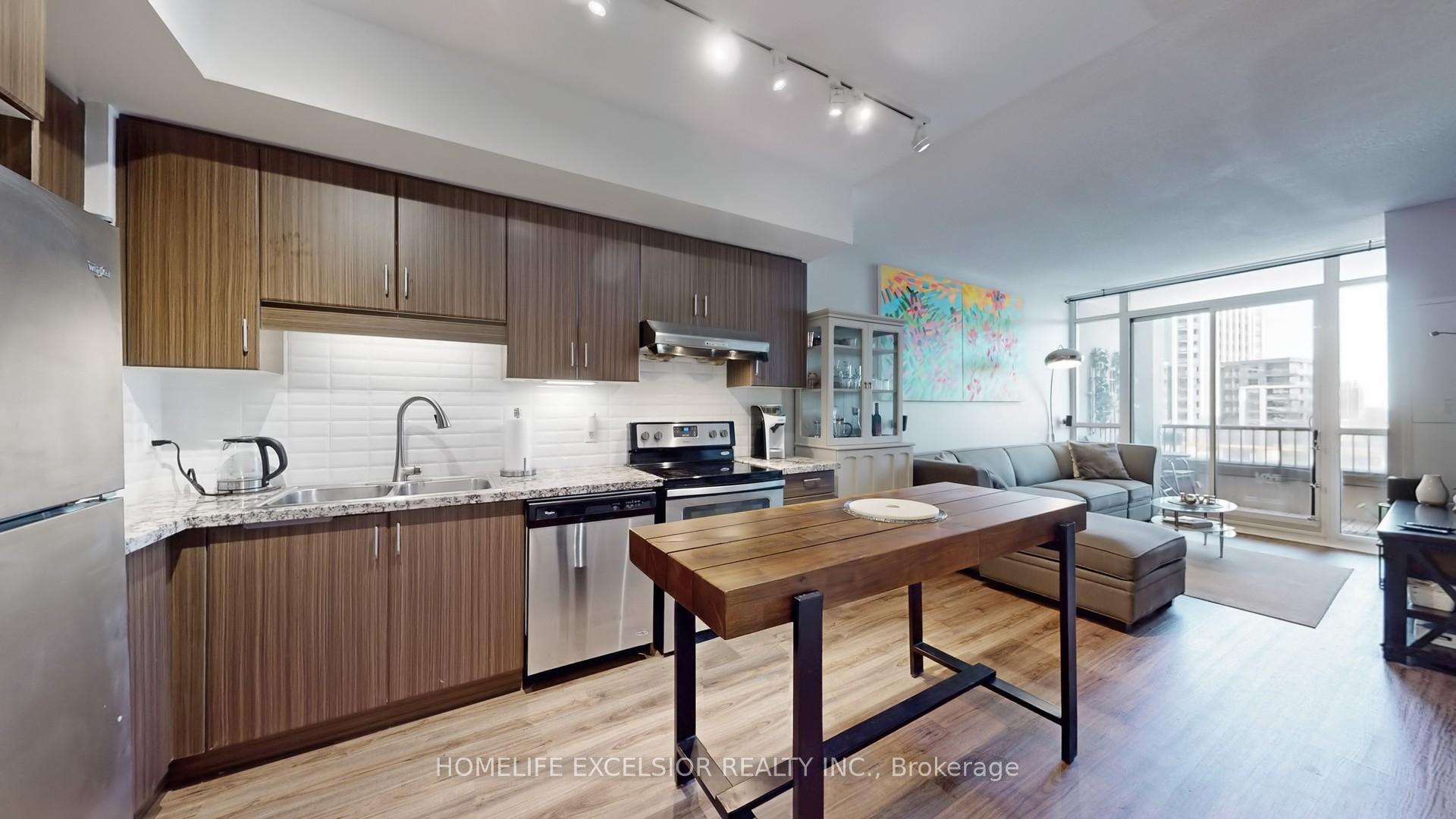 Photo 8 of Unit 707, 38 Cedarland Drive, Markham, Unionville — HOMEH