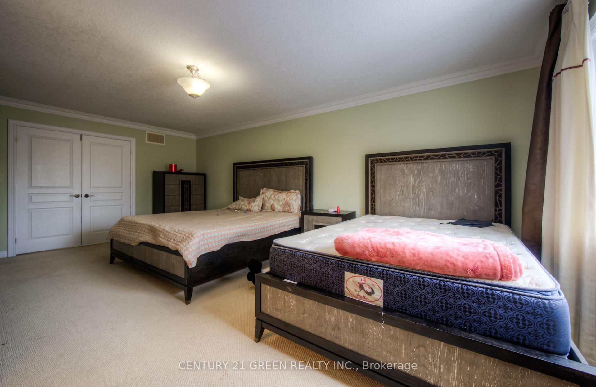 Photo 31 of 65 Blackburn Drive, Brant, Brantford Twp — HOMEH