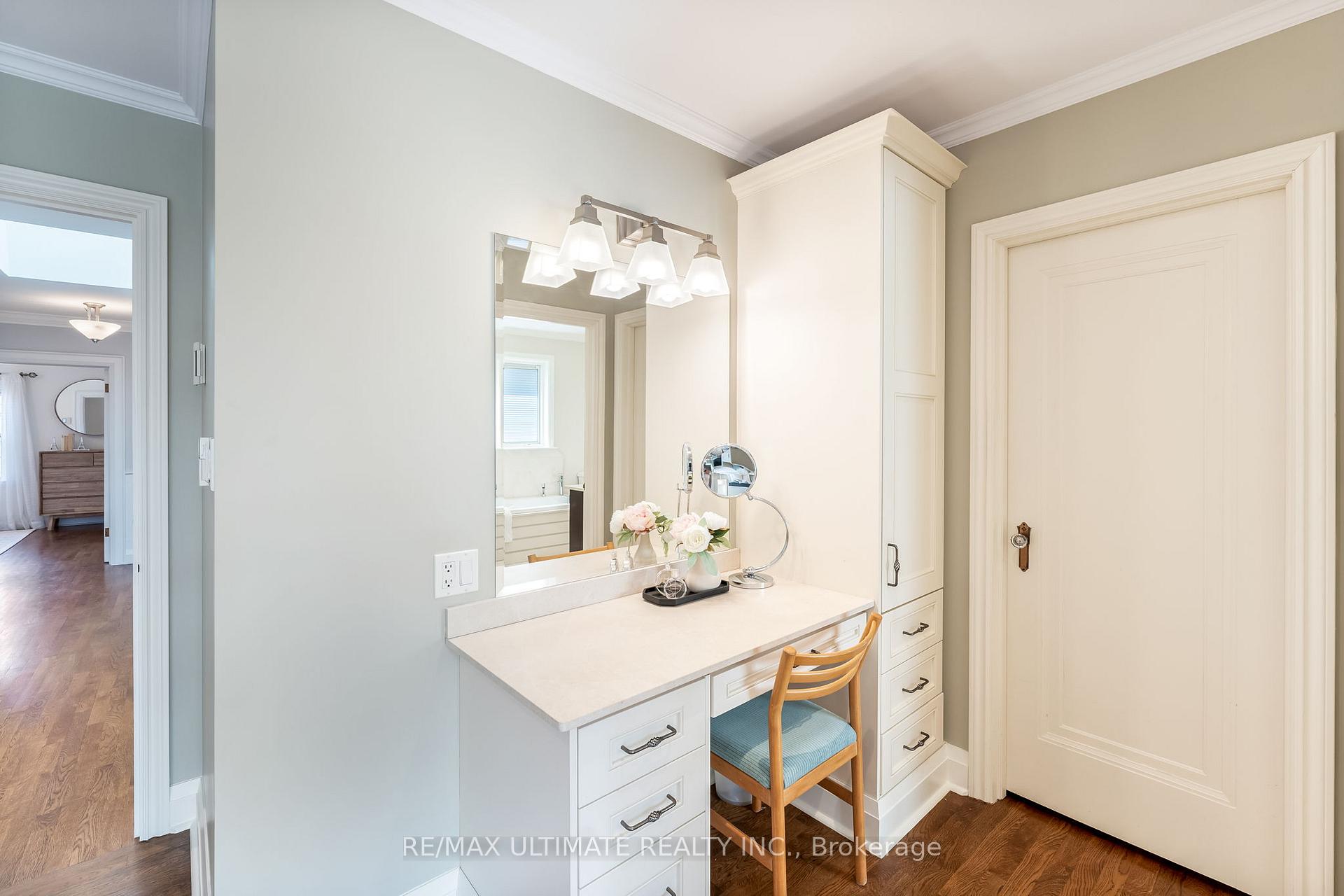 Photo 19 of 41 Sutherland Drive, Toronto, Leaside — HOMEH