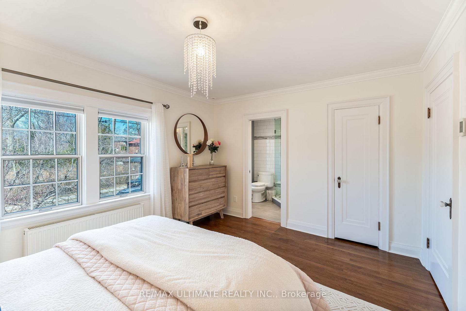 Photo 27 of 41 Sutherland Drive, Toronto, Leaside — HOMEH