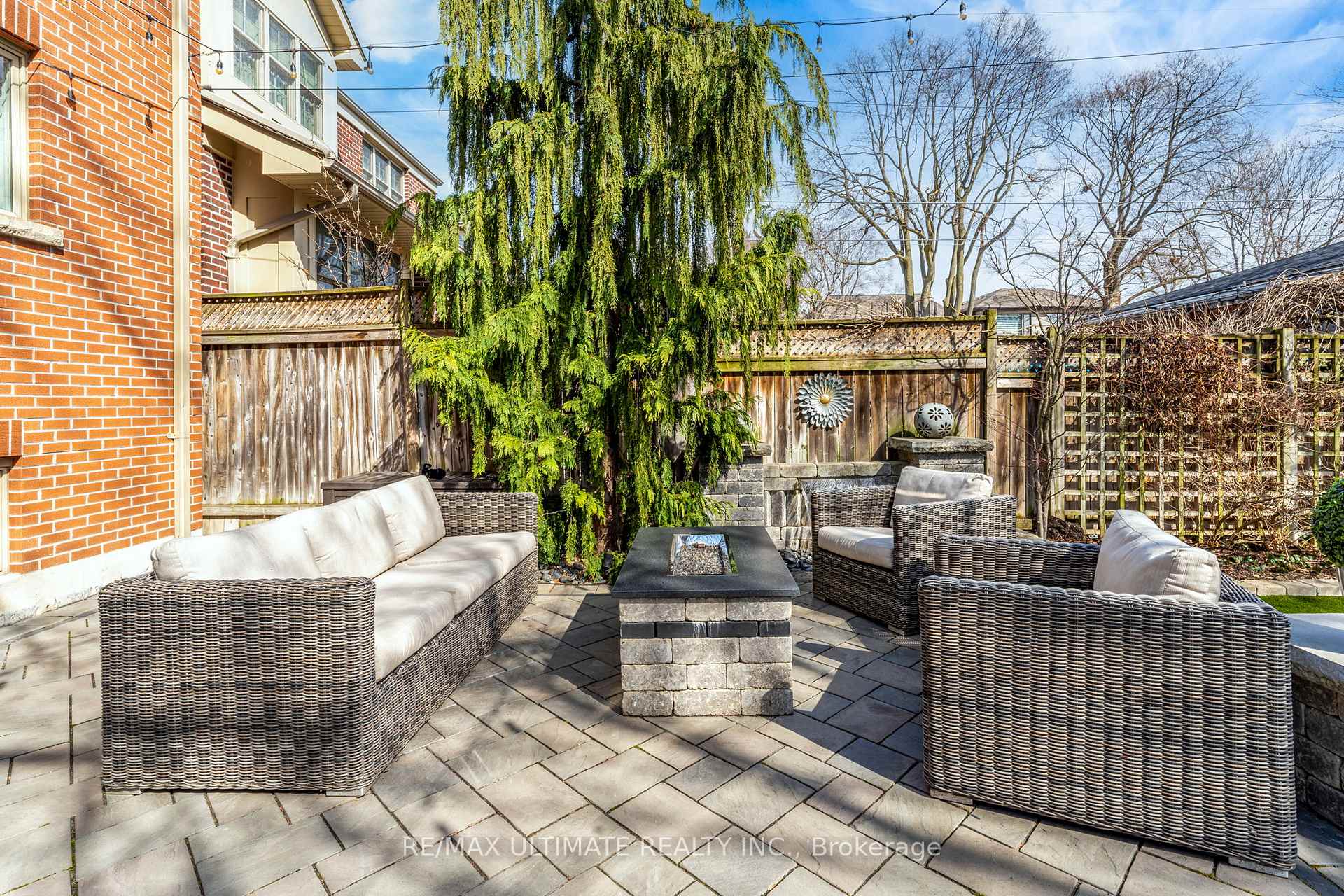 Photo 39 of 41 Sutherland Drive, Toronto, Leaside — HOMEH