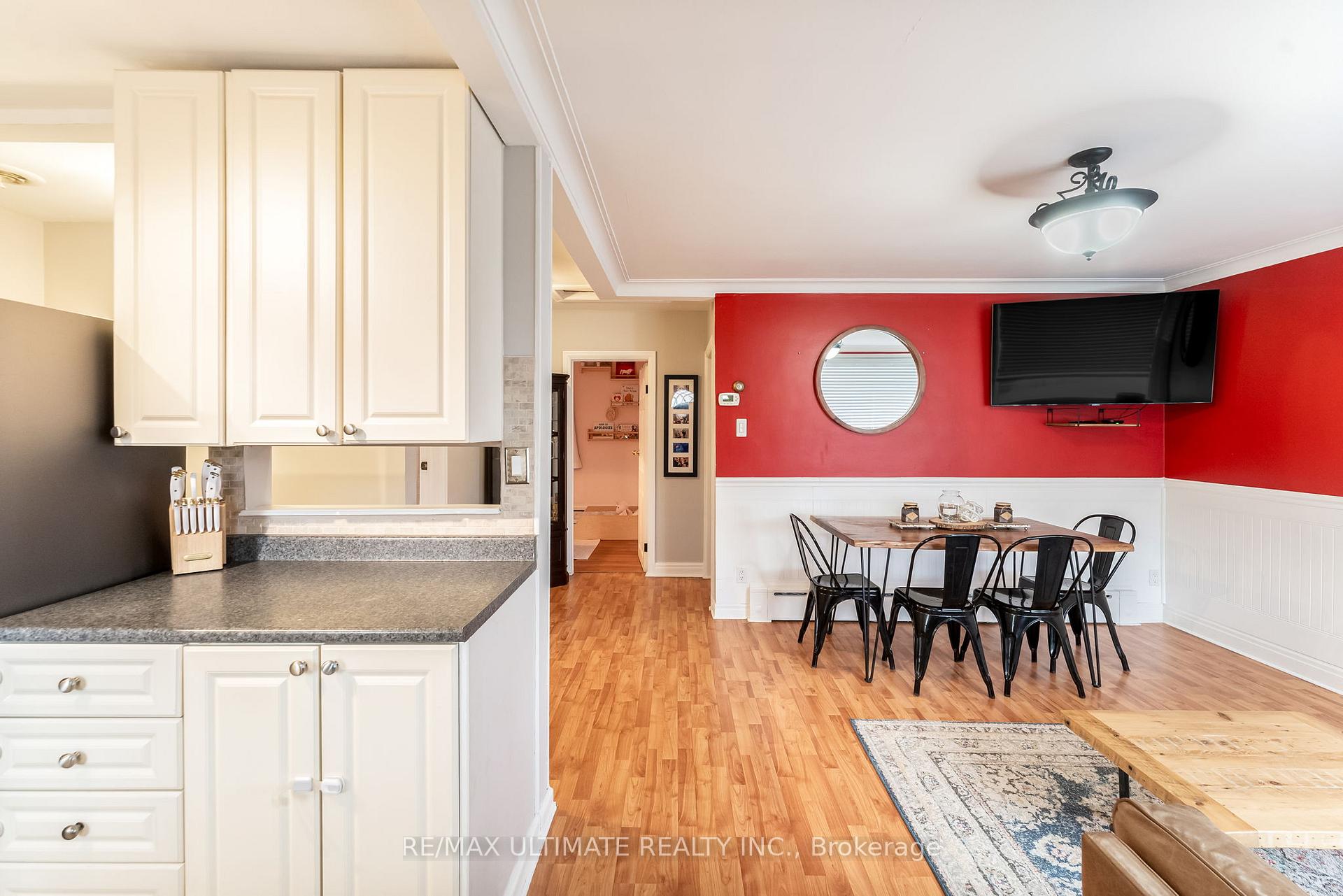 Photo 22 of 21 Marsh Road, Scarborough, Clairlea-Birchmount — HOMEH