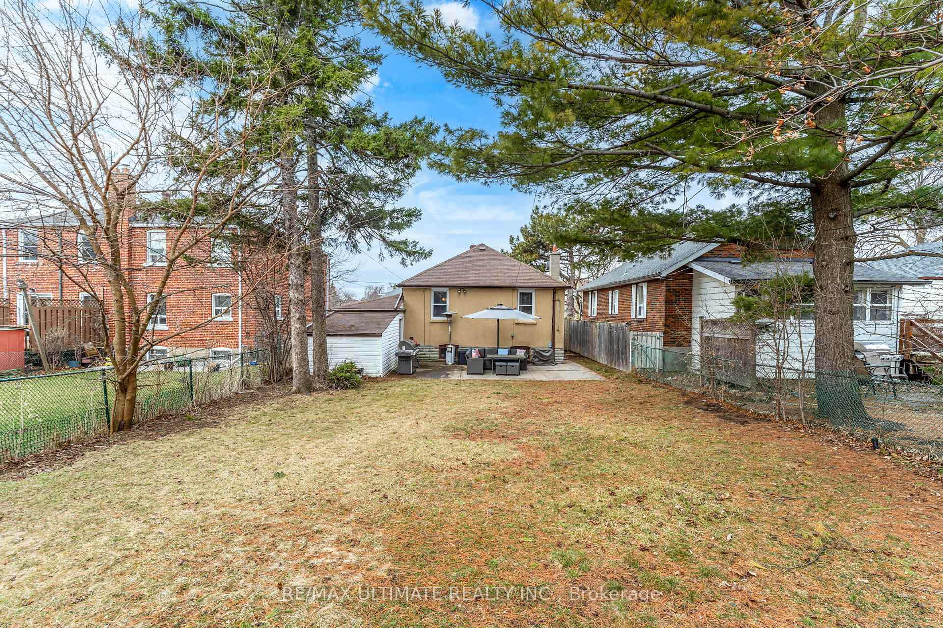 Photo 27 of 21 Marsh Road, Scarborough, Clairlea-Birchmount — HOMEH