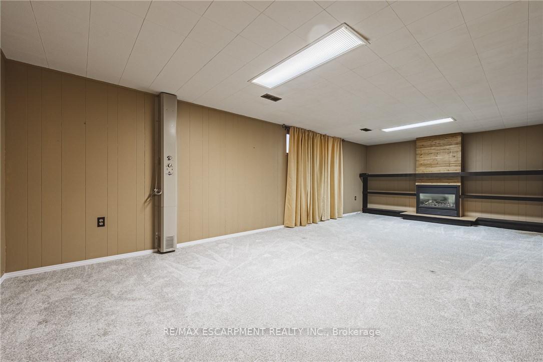 Photo 16 of 79 Terrace Drive, Hamilton, Balfour — HOMEH