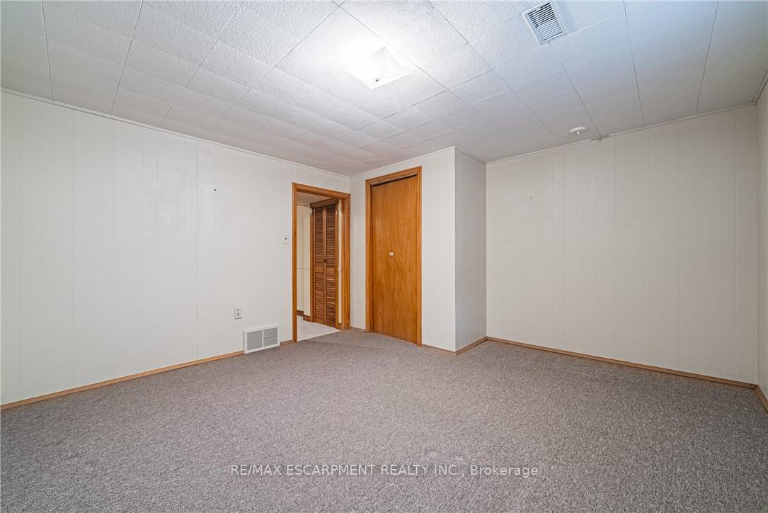Photo 18 of 79 Terrace Drive, Hamilton, Balfour — HOMEH