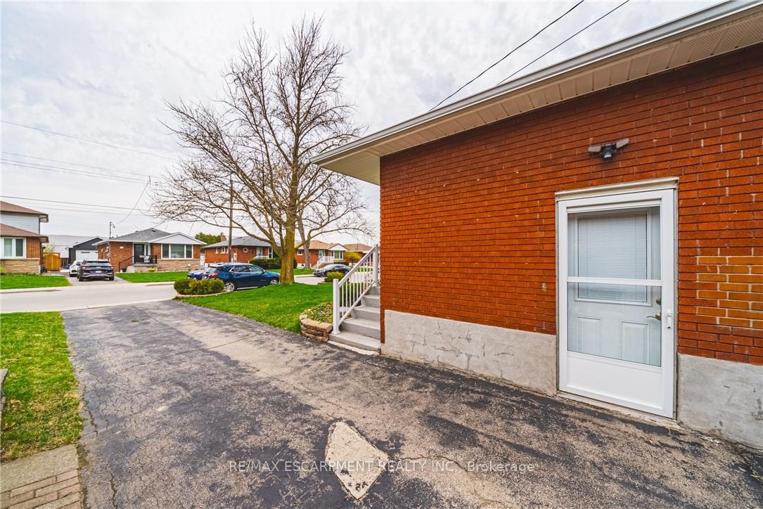 Photo 25 of 79 Terrace Drive, Hamilton, Balfour — HOMEH