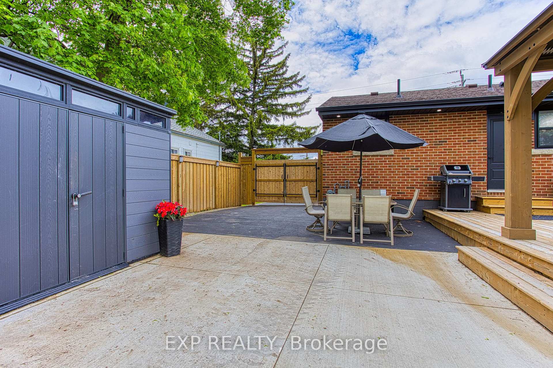 Photo 11 of 296 Winona Road, Hamilton, Winona — HOMEH