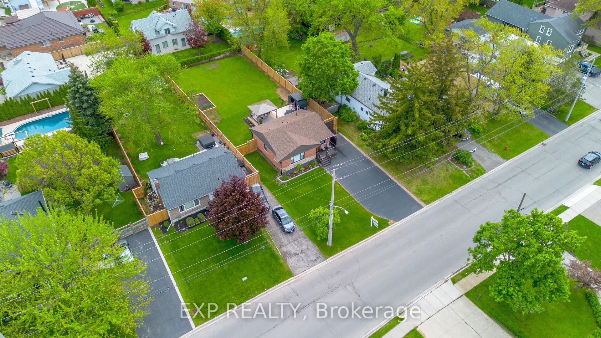 Photo 33 of 296 Winona Road, Hamilton, Winona — HOMEH