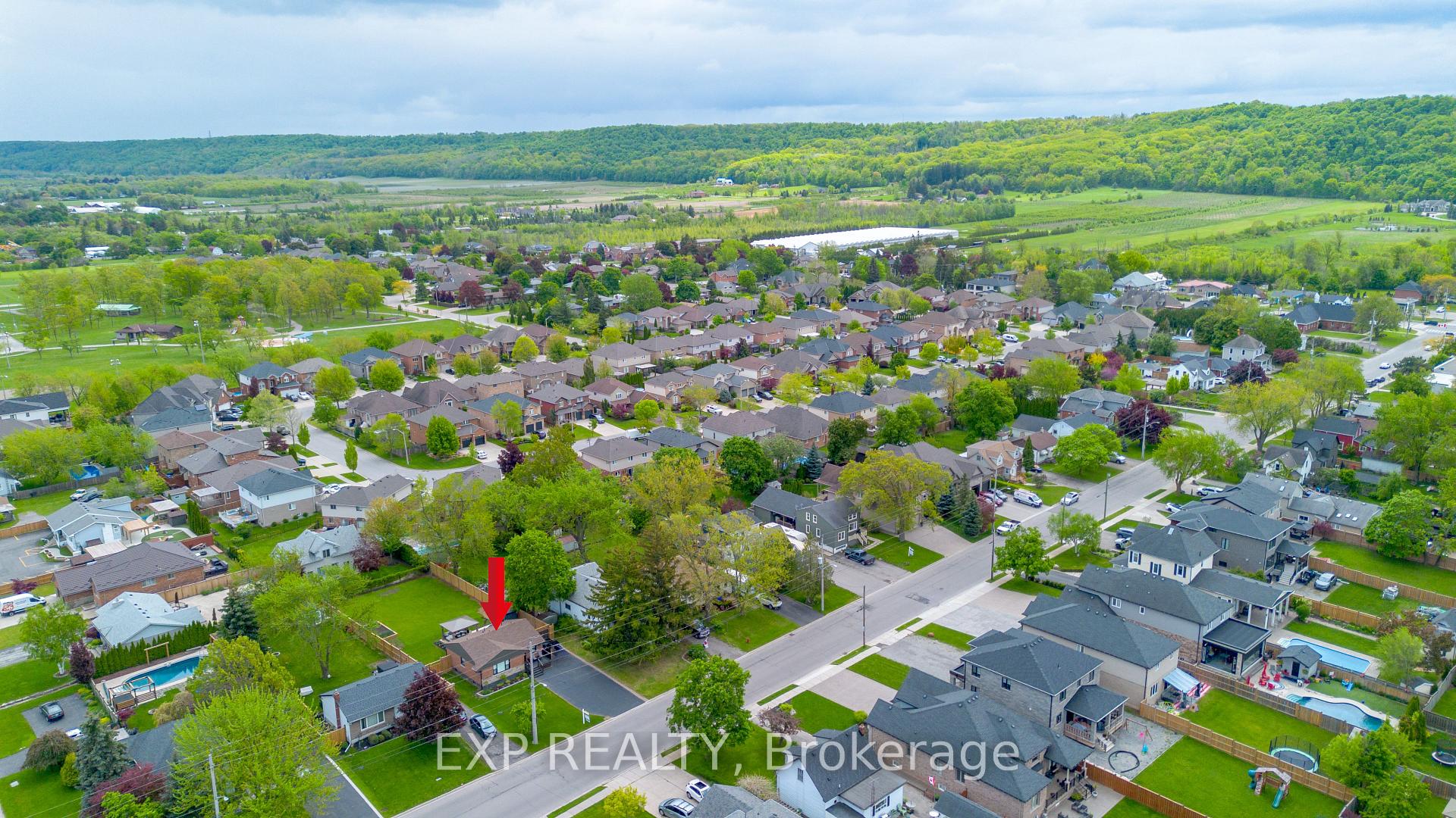 Photo 41 of 296 Winona Road, Hamilton, Winona — HOMEH