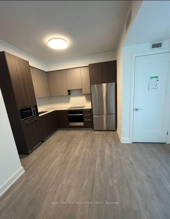 Photo 6 of Unit 709, 18 Water Walk Drive, Markham, Unionville — HOMEH