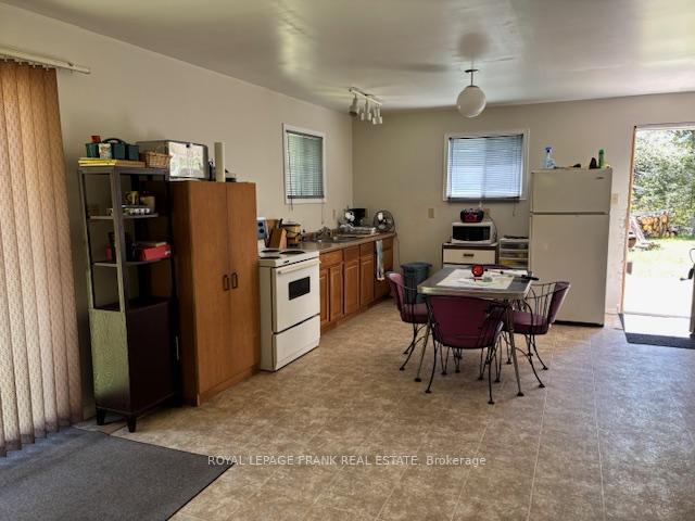 Photo 10 of 807 Airport Road, Faraday — HOMEH