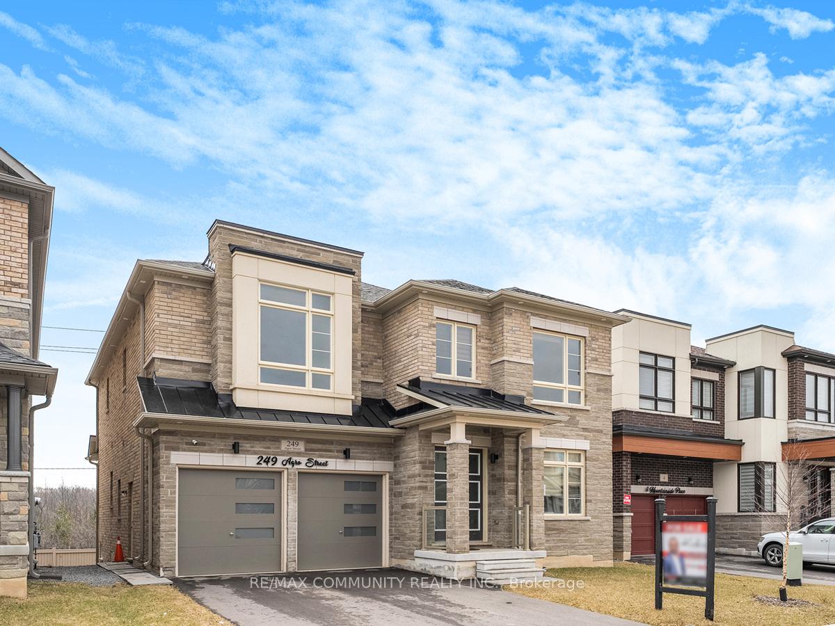 Photo 3 of 249 Agro Street, Hamilton, Waterdown — HOMEH