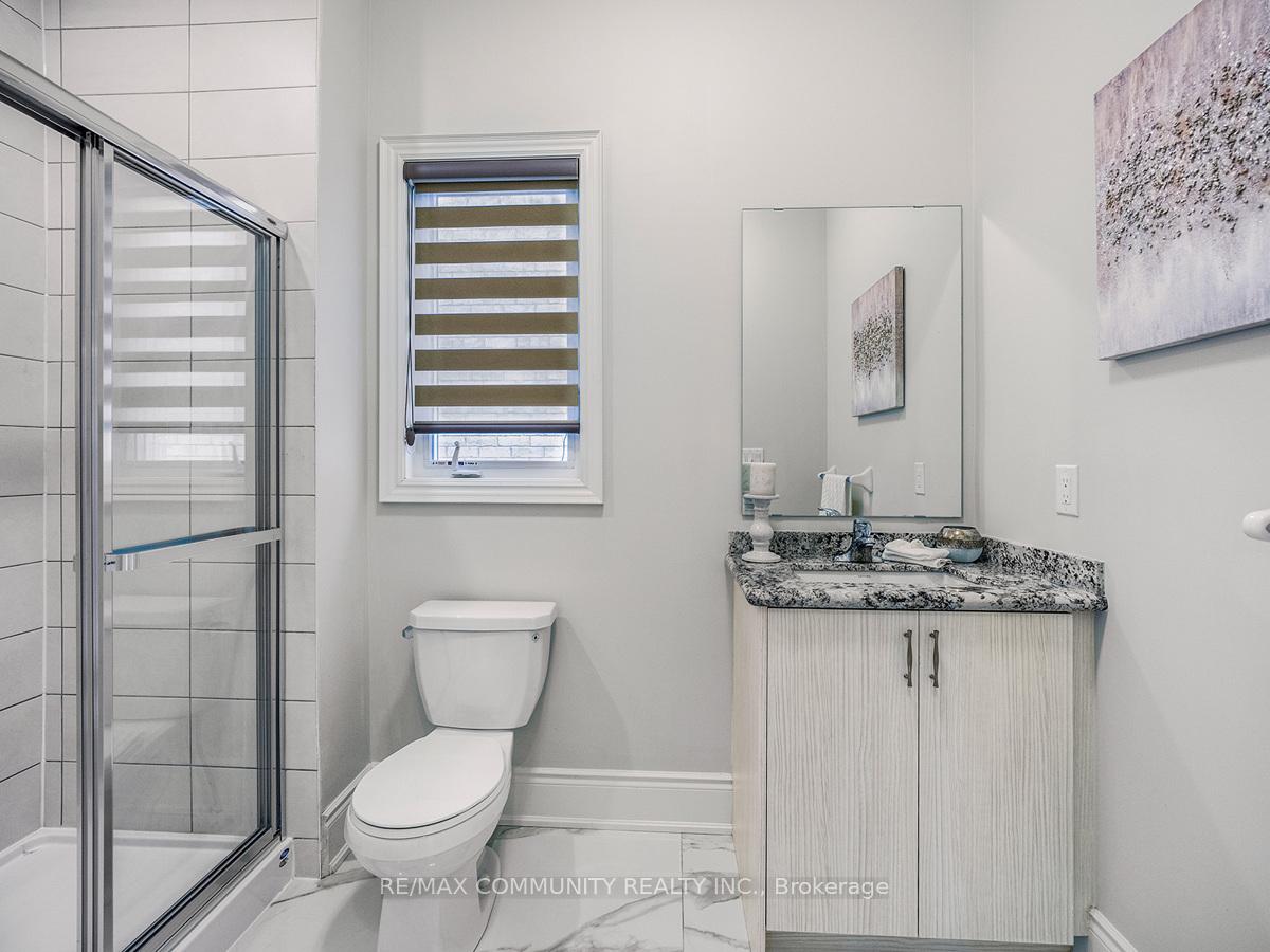 Photo 29 of 249 Agro Street, Hamilton, Waterdown — HOMEH
