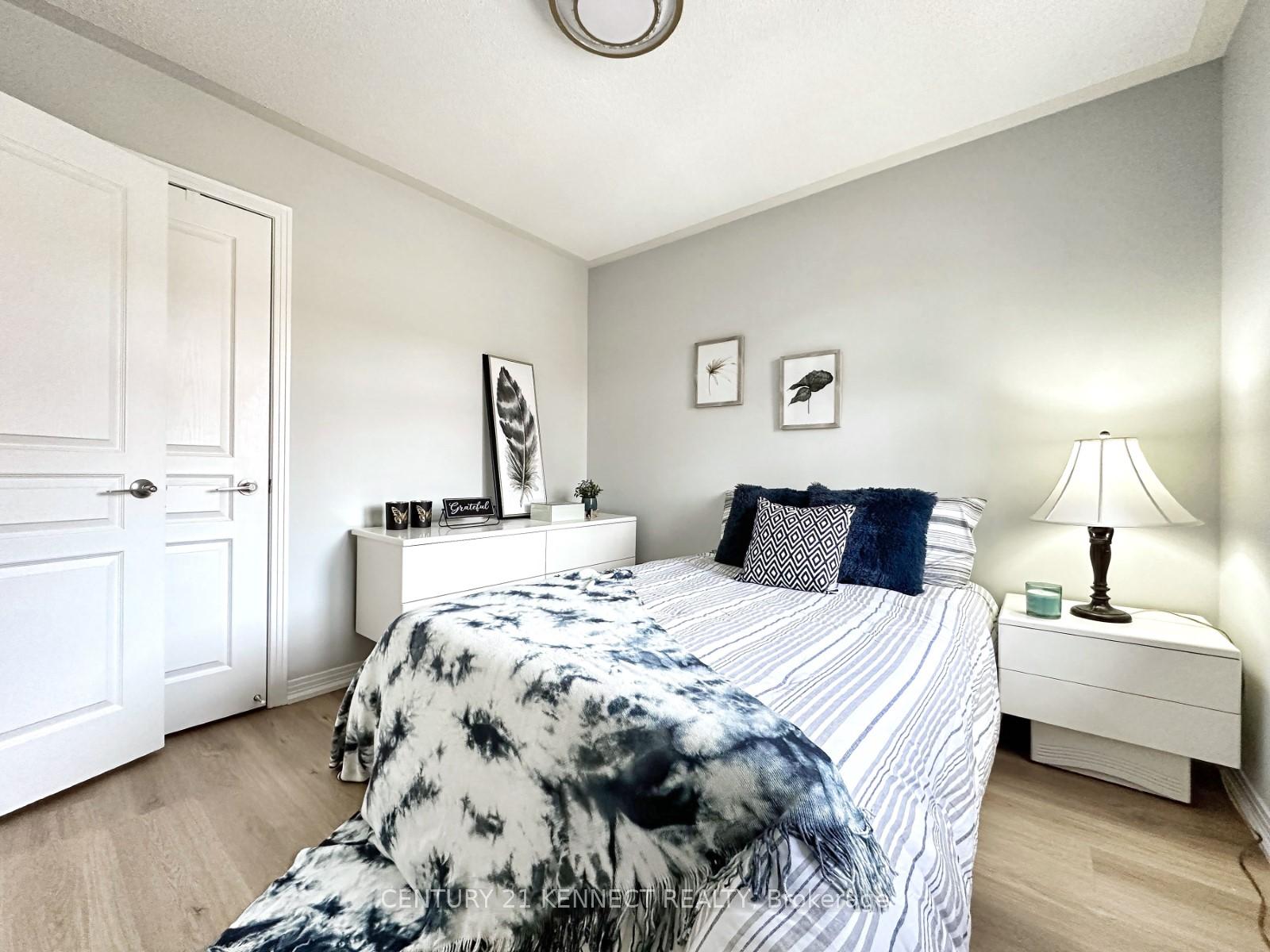 Photo 13 of 11 Magnotta Road, Markham, Cachet — HOMEH