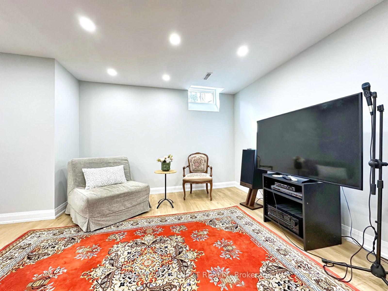 Photo 37 of 11 Magnotta Road, Markham, Cachet — HOMEH