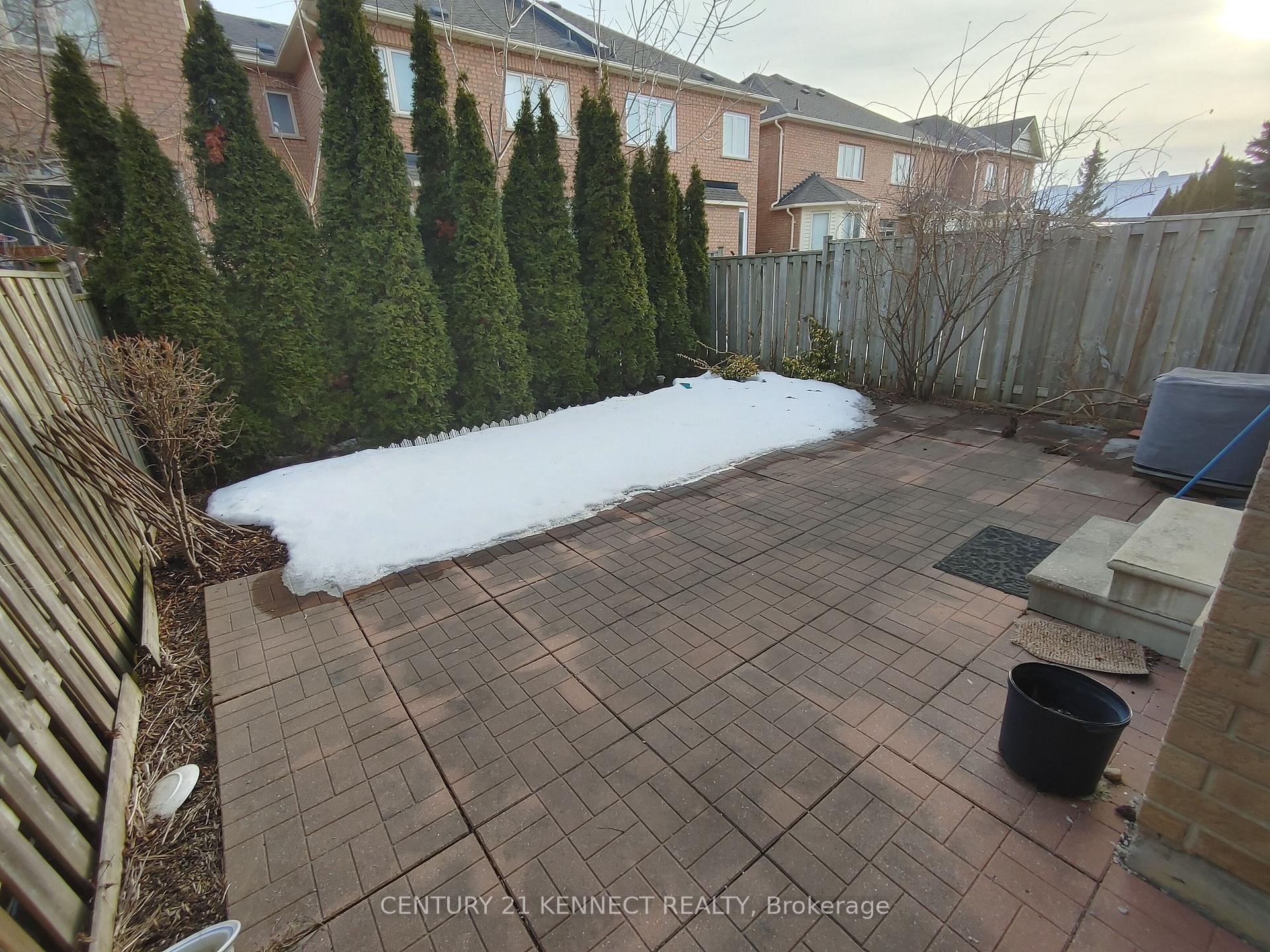 Photo 39 of 11 Magnotta Road, Markham, Cachet — HOMEH