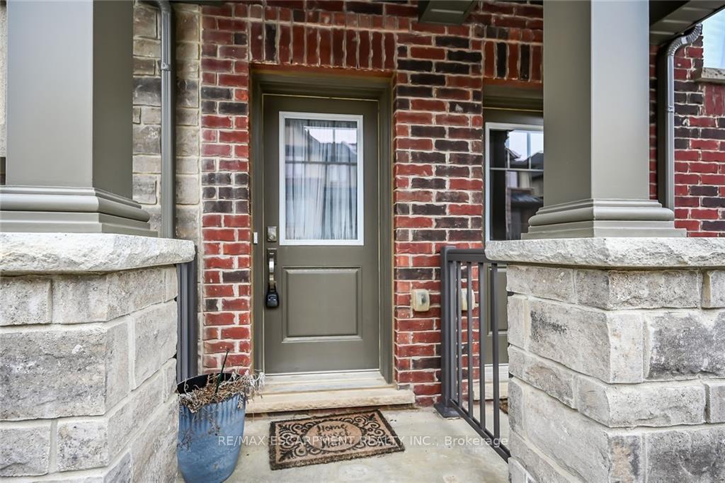 Photo 7 of Unit 75, 1169 Garner Road E, Hamilton, Ancaster — HOMEH