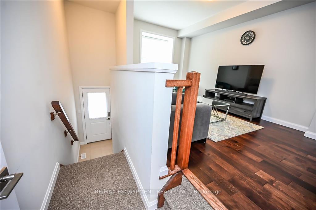 Photo 9 of Unit 75, 1169 Garner Road E, Hamilton, Ancaster — HOMEH