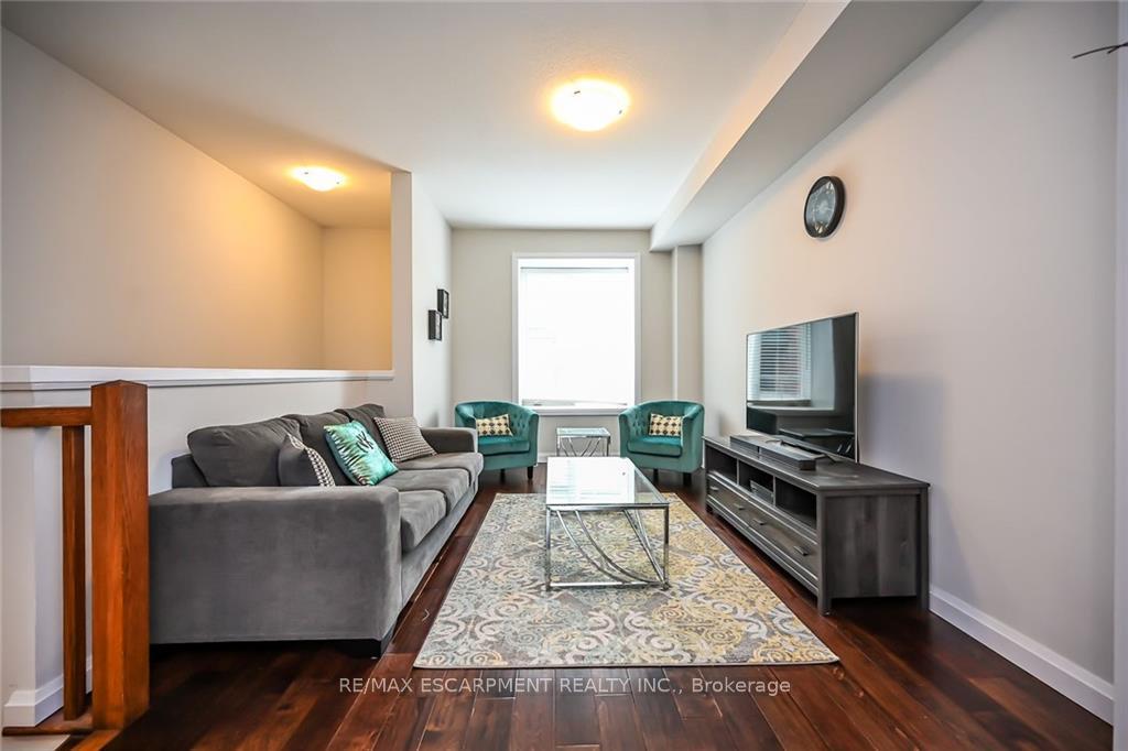 Photo 2 of Unit 75, 1169 Garner Road E, Hamilton, Ancaster — HOMEH