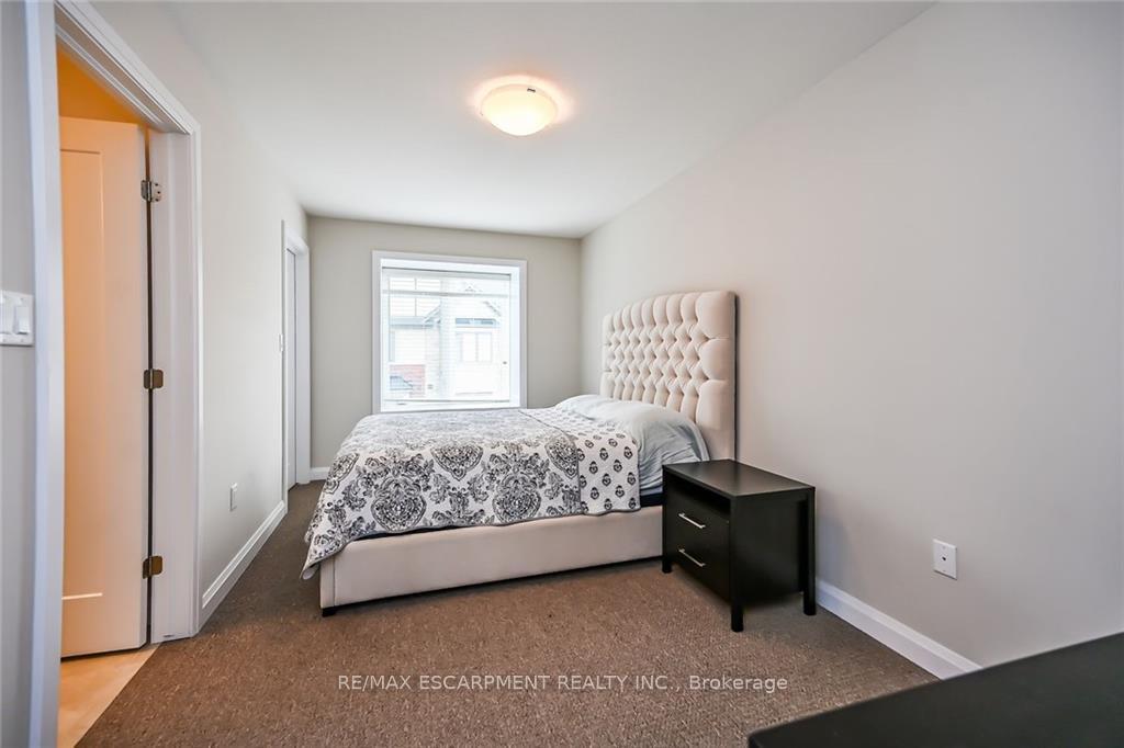 Photo 17 of Unit 75, 1169 Garner Road E, Hamilton, Ancaster — HOMEH