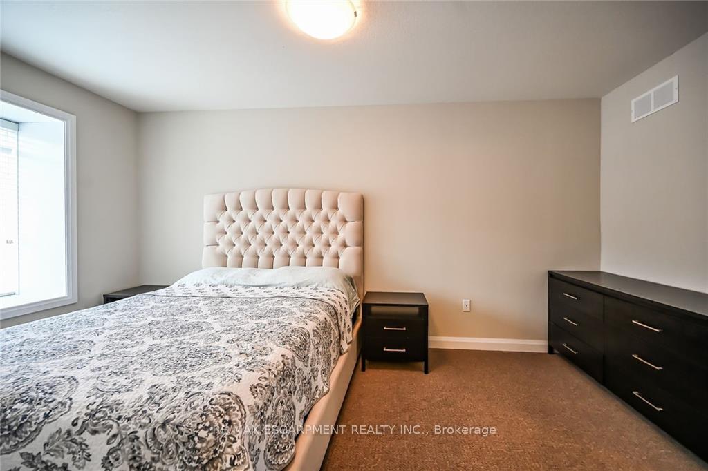 Photo 27 of Unit 75, 1169 Garner Road E, Hamilton, Ancaster — HOMEH