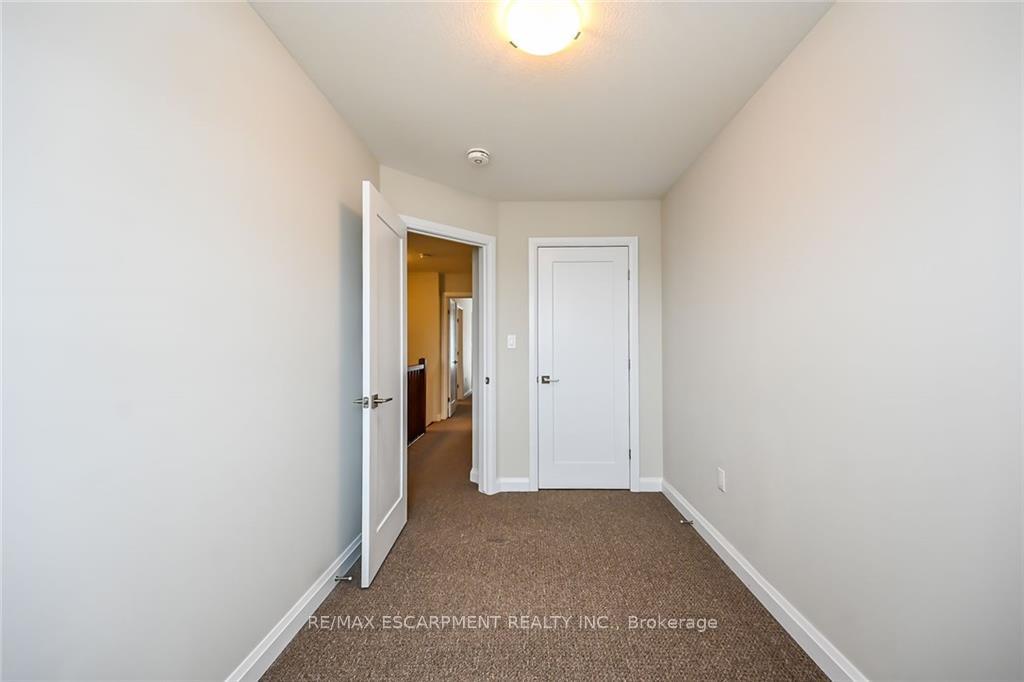 Photo 28 of Unit 75, 1169 Garner Road E, Hamilton, Ancaster — HOMEH