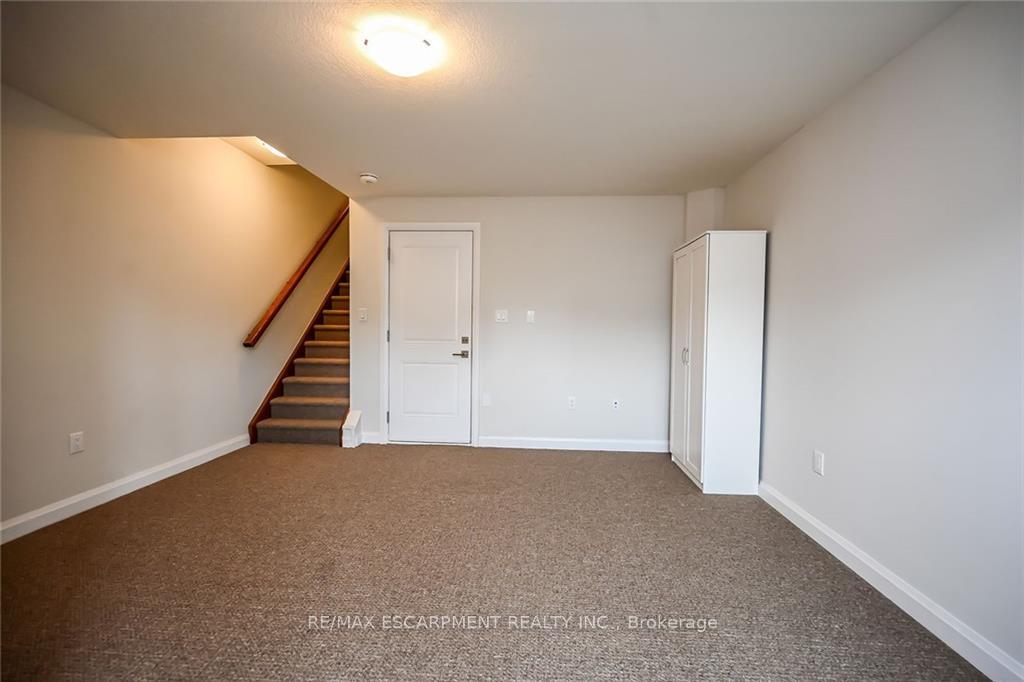 Photo 43 of Unit 75, 1169 Garner Road E, Hamilton, Ancaster — HOMEH