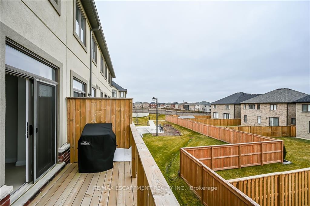 Photo 42 of Unit 75, 1169 Garner Road E, Hamilton, Ancaster — HOMEH