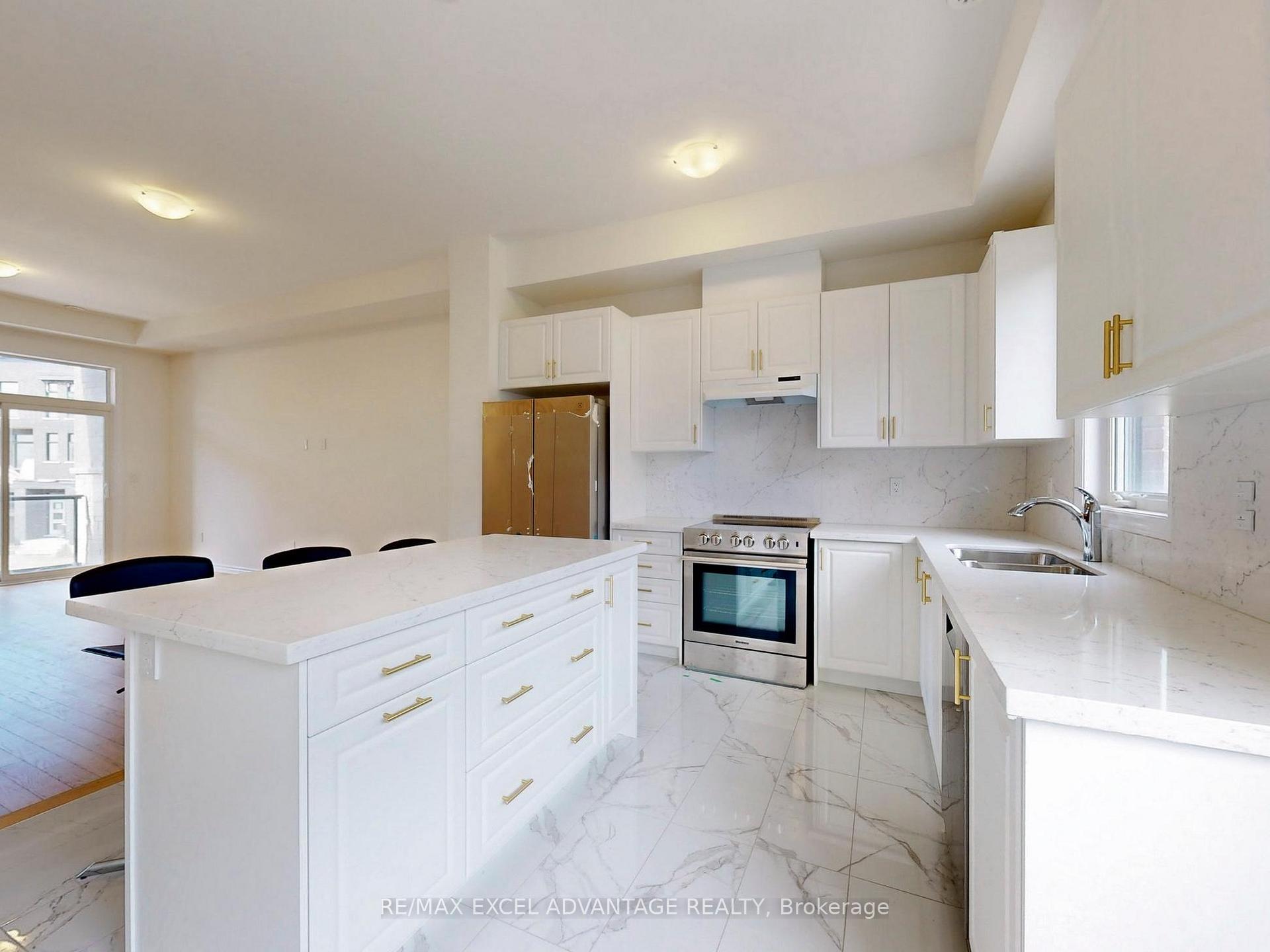 Photo 9 of 7 Quilico Road, Vaughan, Elder Mills — HOMEH