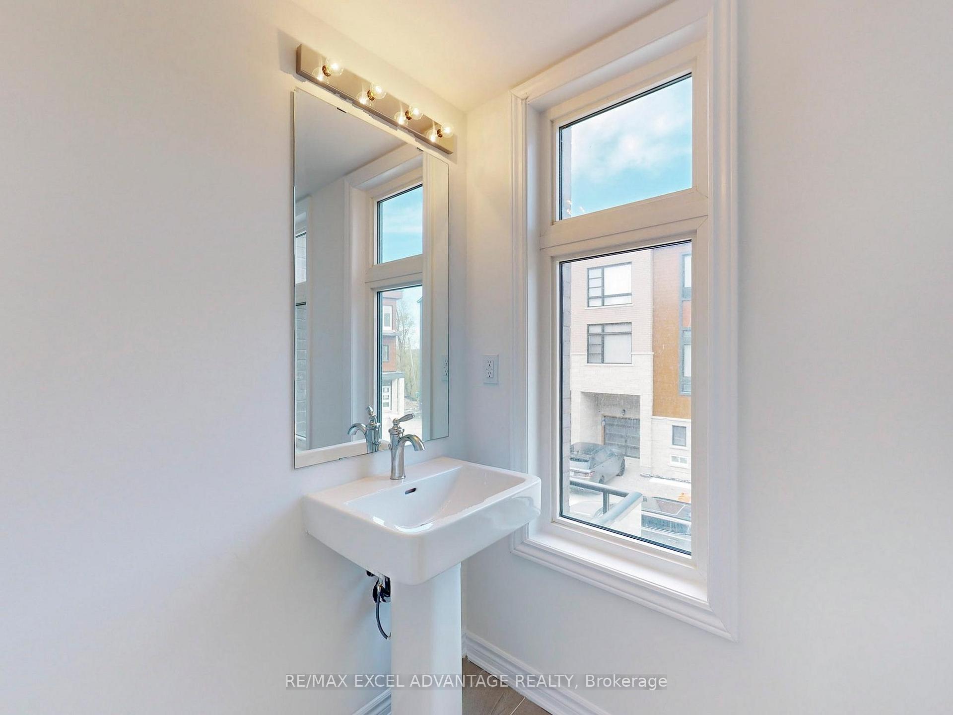 Photo 8 of 7 Quilico Road, Vaughan, Elder Mills — HOMEH