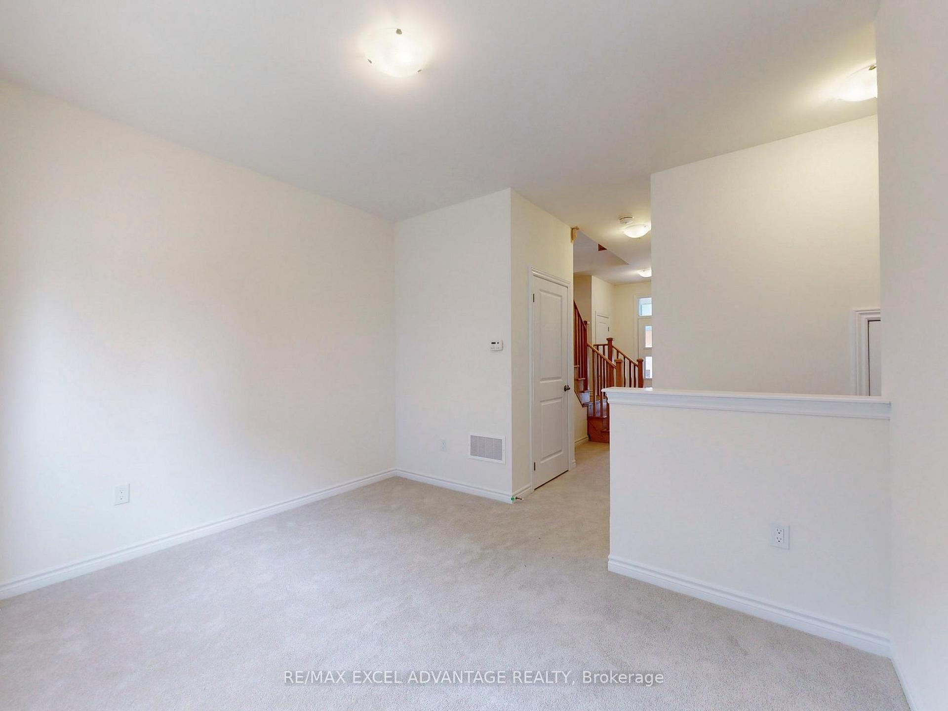 Photo 13 of 7 Quilico Road, Vaughan, Elder Mills — HOMEH