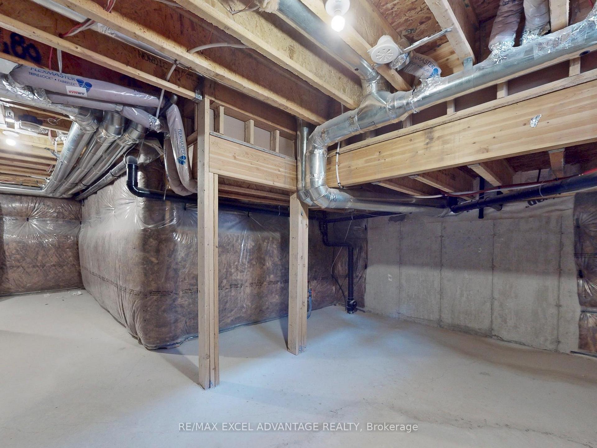 Photo 33 of 7 Quilico Road, Vaughan, Elder Mills — HOMEH