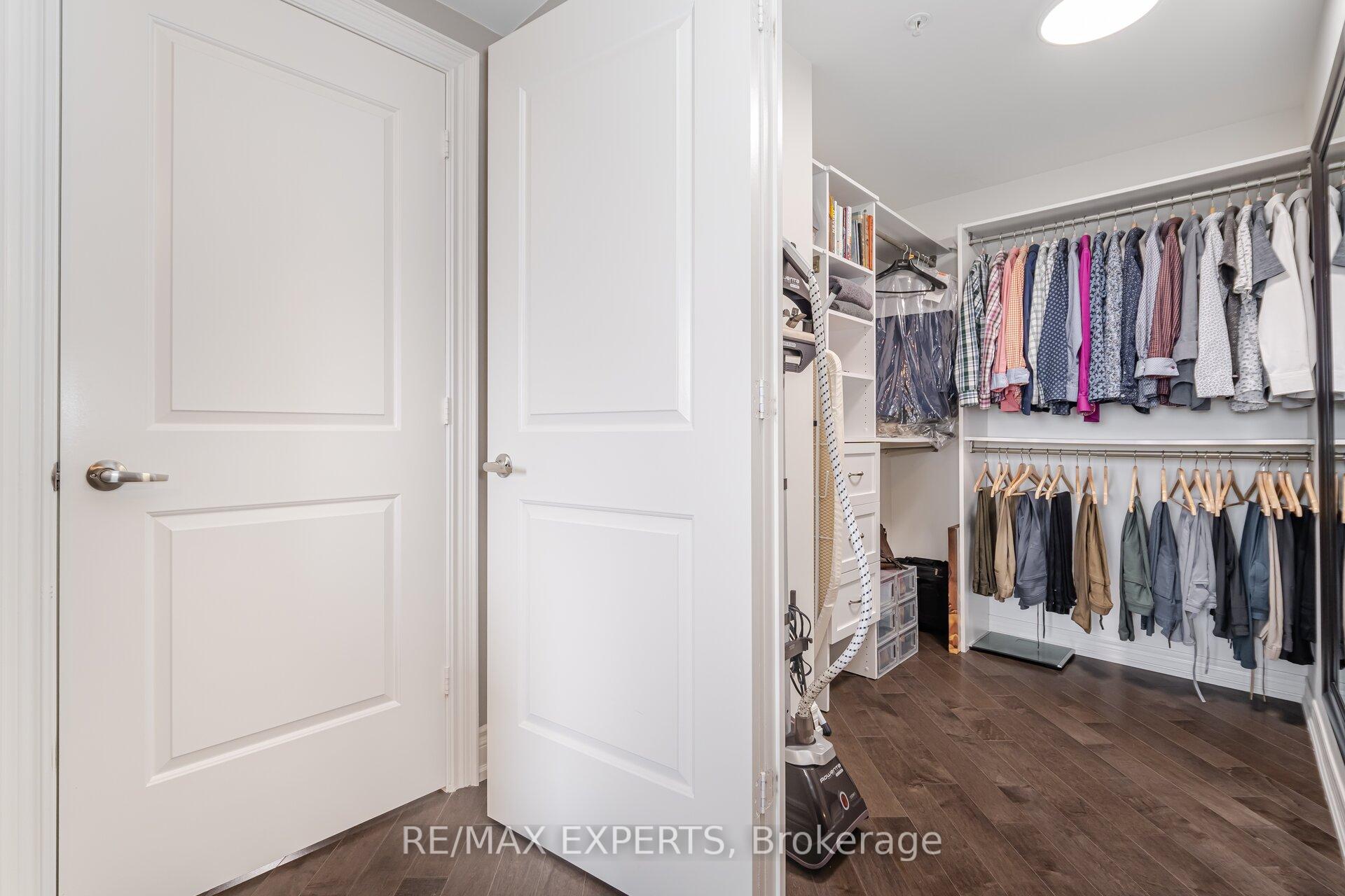Photo 23 of Unit 807, 9255 Jane Street, Vaughan, Maple — HOMEH