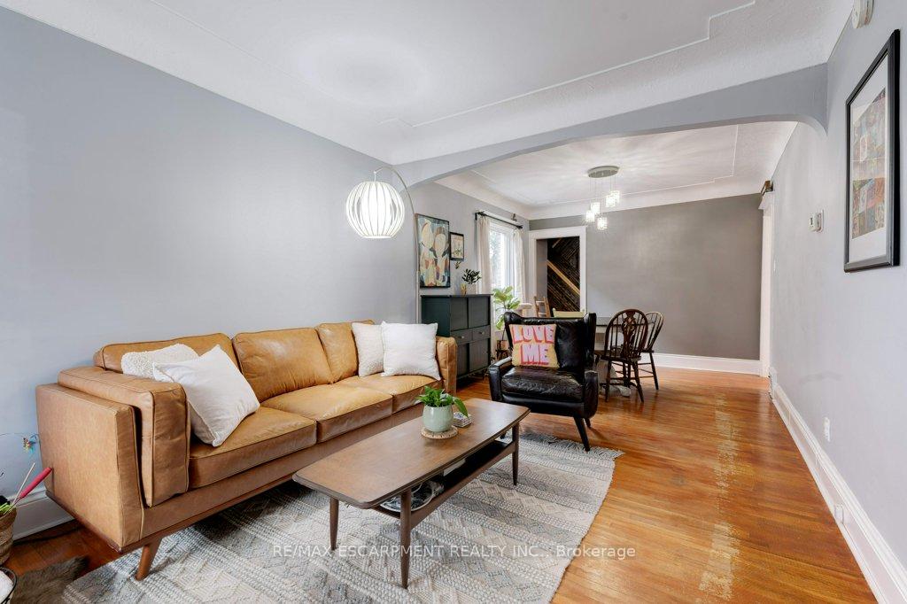 Photo 18 of 64 Graham Avenue S, Hamilton, Delta — HOMEH