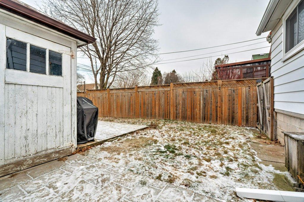 Photo 41 of 64 Graham Avenue S, Hamilton, Delta — HOMEH