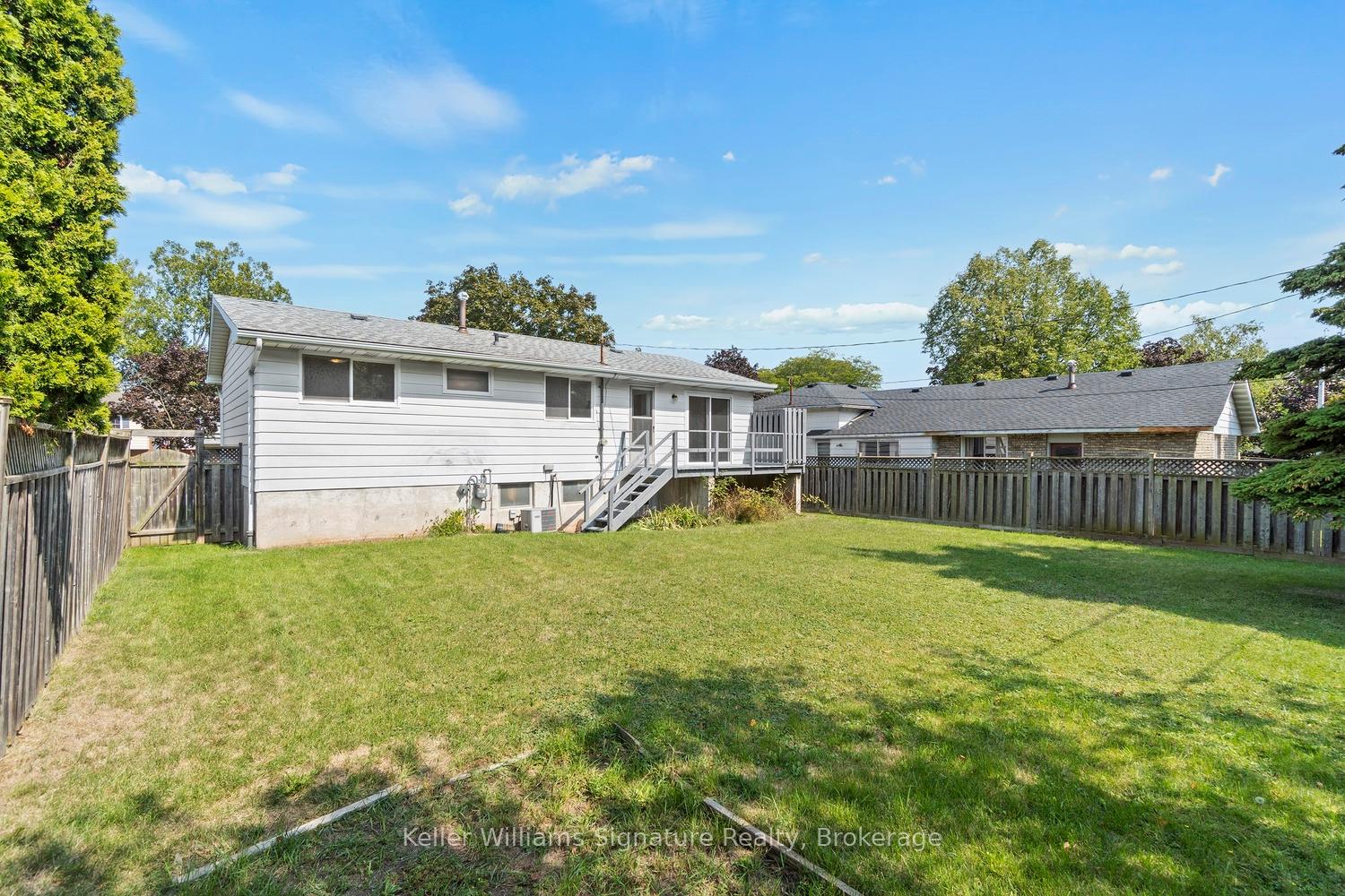 Photo 43 of 612 Jennifer Crescent, Burlington, Roseland — HOMEH