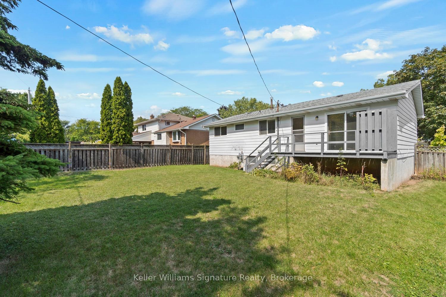 Photo 45 of 612 Jennifer Crescent, Burlington, Roseland — HOMEH