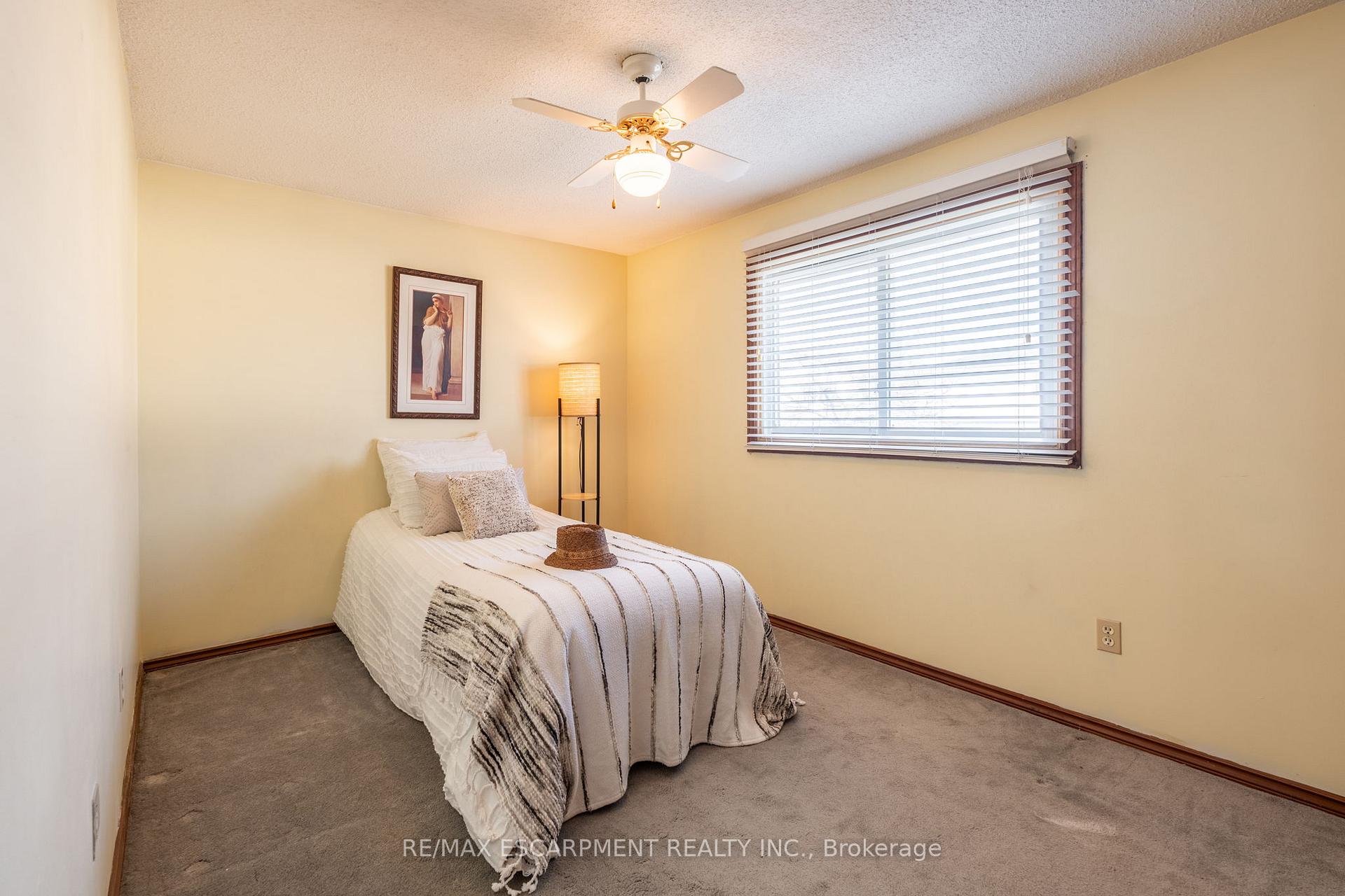 Photo 35 of 15 Titmouse Court, Hamilton, Bruleville — HOMEH