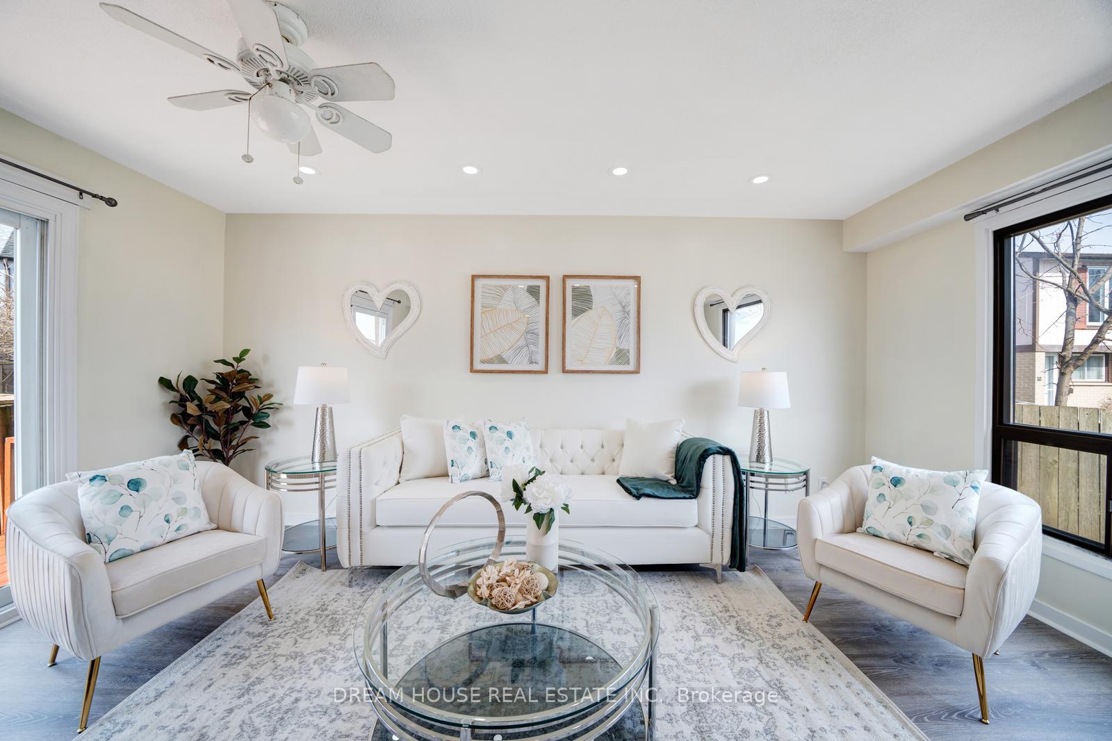 Photo 15 of 19 Juliette Square, Brampton, Northgate — HOMEH