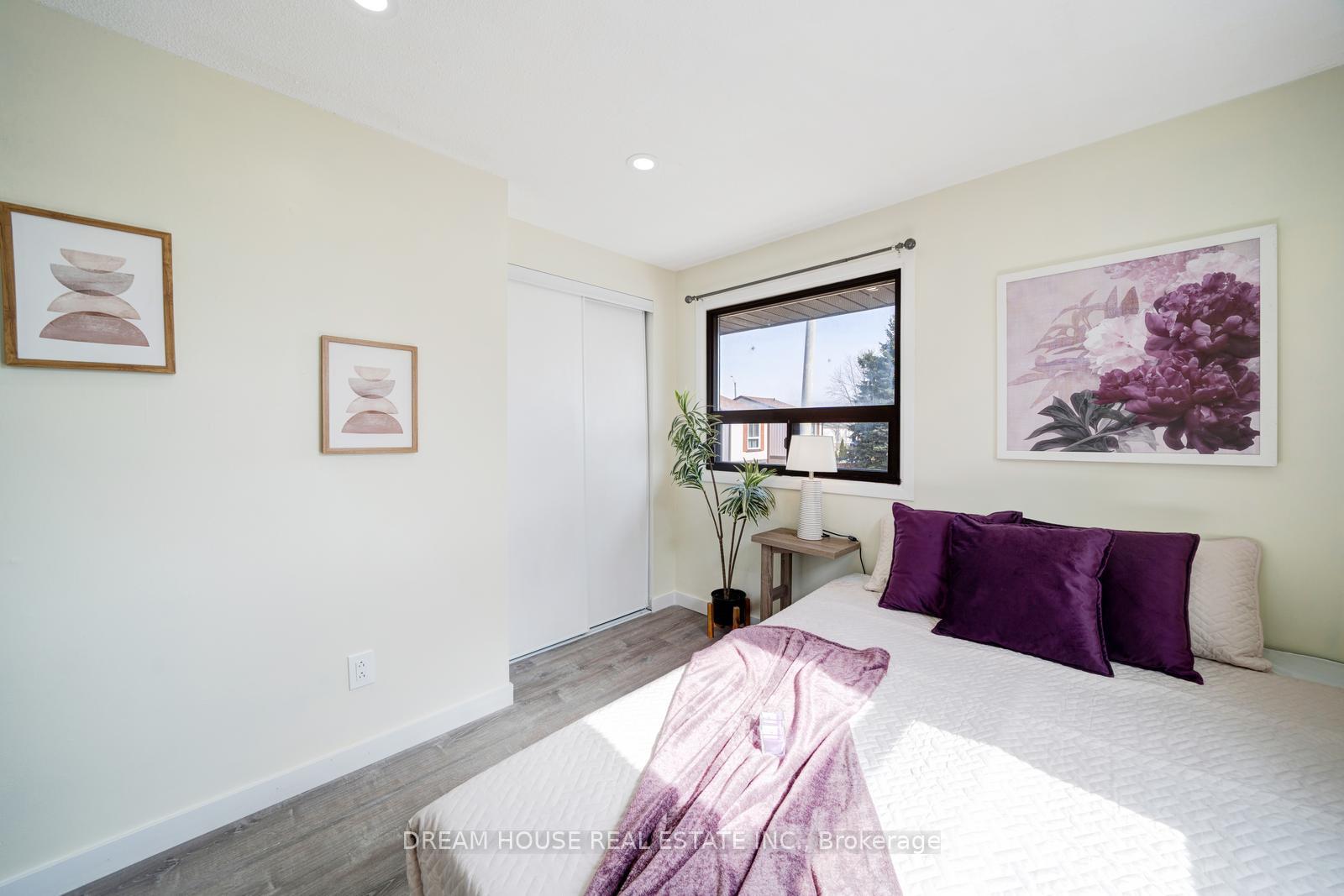 Photo 24 of 19 Juliette Square, Brampton, Northgate — HOMEH